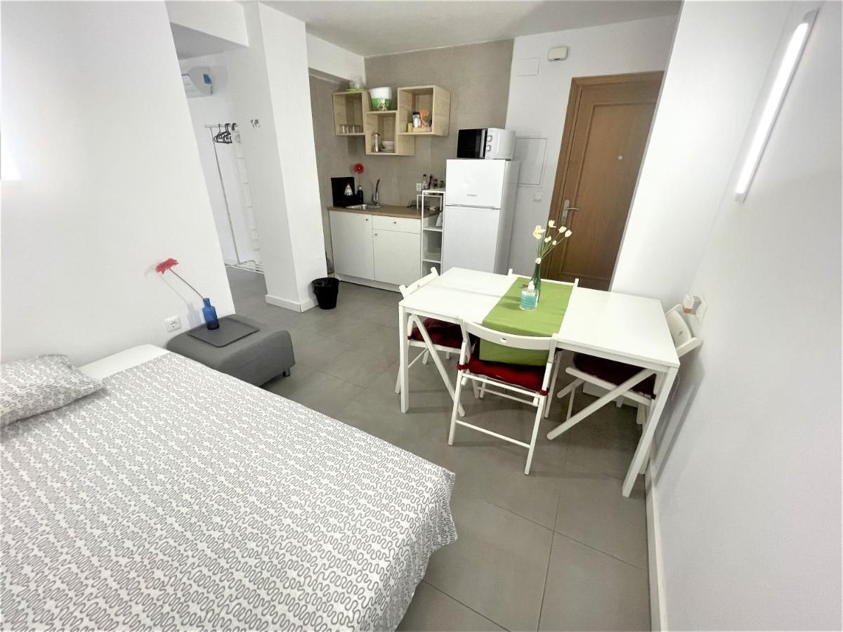 Plaza De Toros / Centro Apartment Малага Екстериор снимка